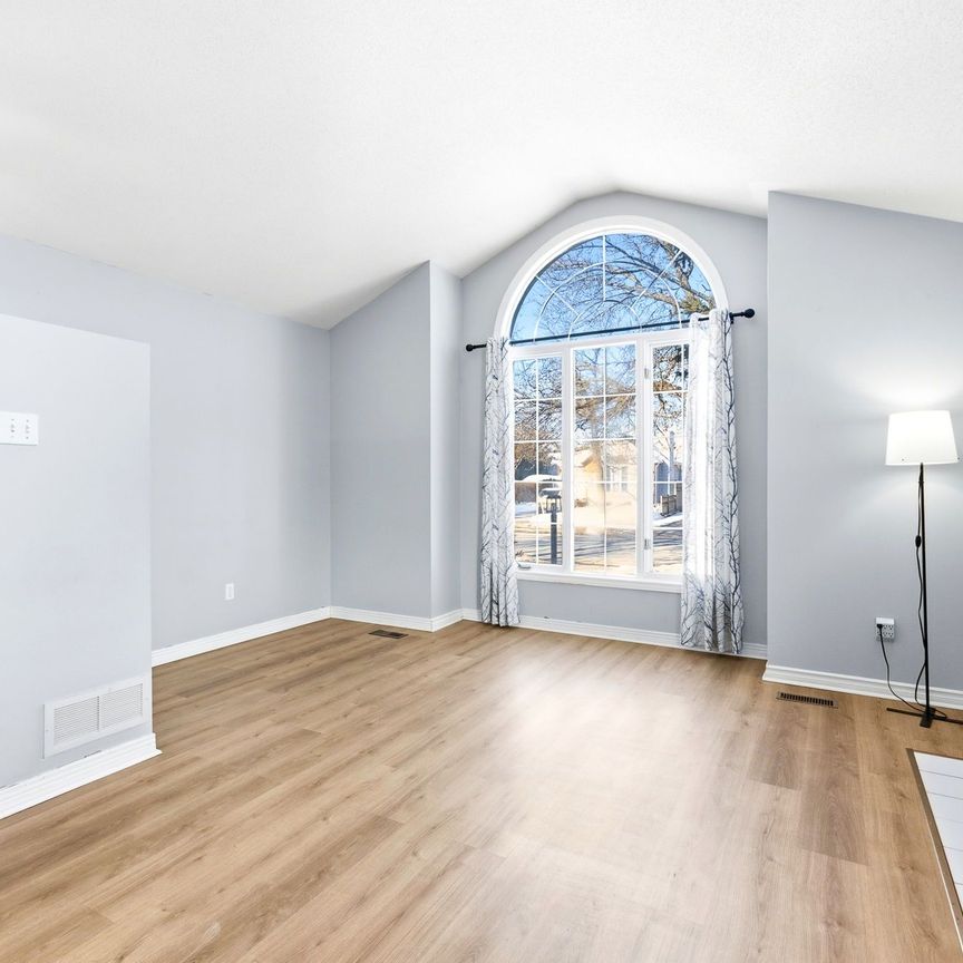 For Lease - 18 Steeple Chase Drive, Kanata, Ontario - Photo 1