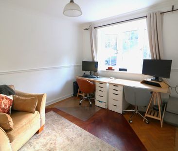 Guildford Road Westcott, Dorking - 4 bedrooms Property for lettings... - Photo 2