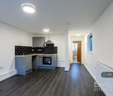 1 bedroom flat to rent - Photo 1