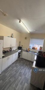 4 bedroom terraced house to rent - Photo 4