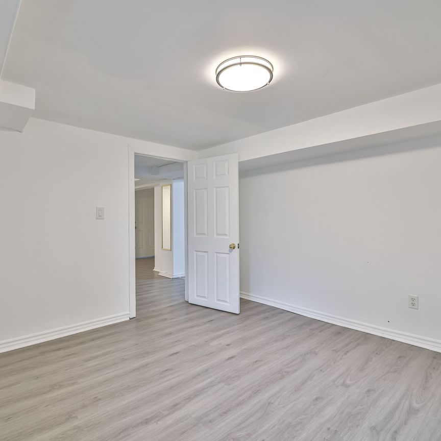 For Lease - 627 Sheppard Avenue Unit# Basement, Toronto, Ontario - Photo 1