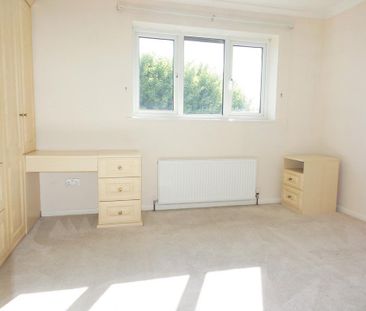 1 bedroom end of terrace house to rent - Photo 3