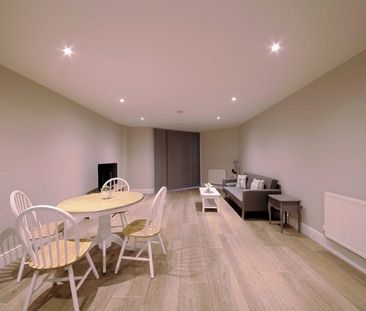 BMW House, Petersfield Avenue, Slough,SL2 - Photo 2