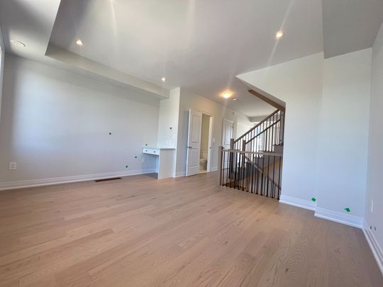 For Lease - 5951 Saigon Street, Mississauga, Ontario - Photo 1