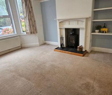 3 bedroom terraced house to rent - Photo 2