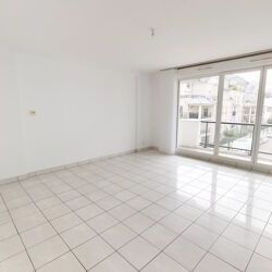 Location Appartement 4 pièces 89 m2 à Chartres - Photo 1