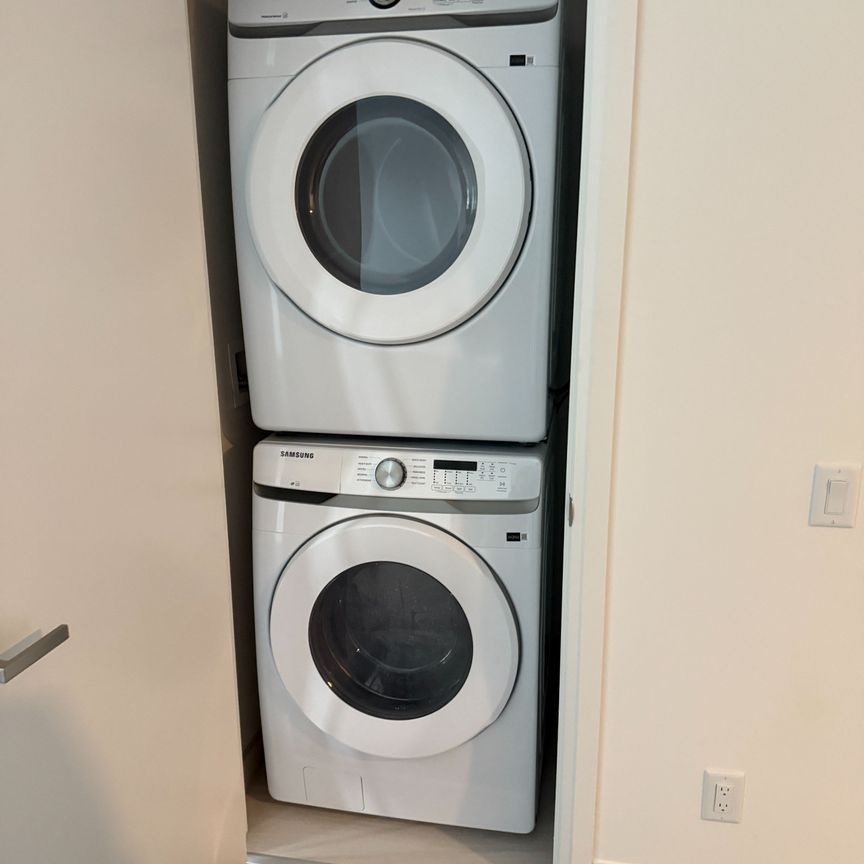 For Lease - 4015 The Exchange N/A Unit# 4001, Mississauga, Ontario - Photo 1