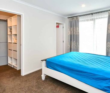 3 Bedroom & Bonus Study! - Photo 3