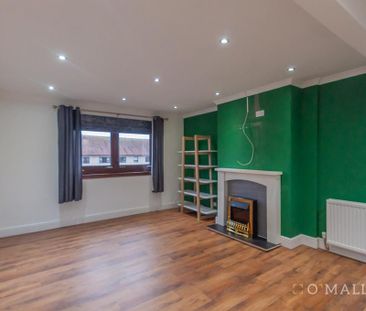 4 bedroom flat to rent - Photo 1