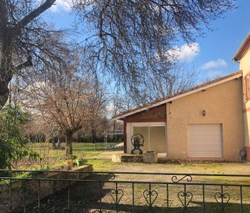 PAMIERS - A LOUER - MAISON DE TYPE 5 AVEC PISCINE ET 8000M2 DE TERRAIN - Photo 4