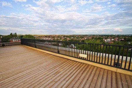 Kings Lodge, Pembroke Road, Ruislip, HA4 - Photo 3