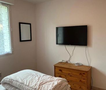 Appartement à louer 3 pièces 54.1m² - Photo 2