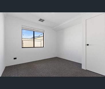 16 Mickle Way, Bertram, WA 6167 - Photo 4