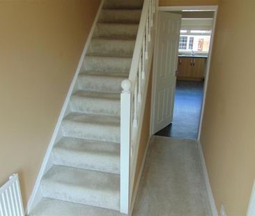3 bedroom terraced house to rent - Photo 1
