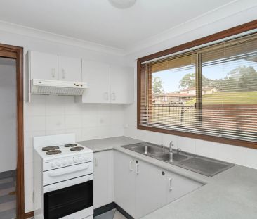 Charming, Spacious and Conveniently Located Townhouse For Lease - Photo 4