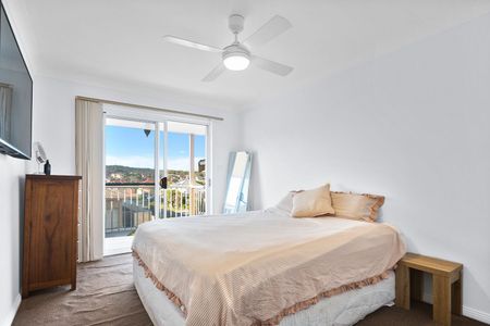 Home For Rent - Photo 3
