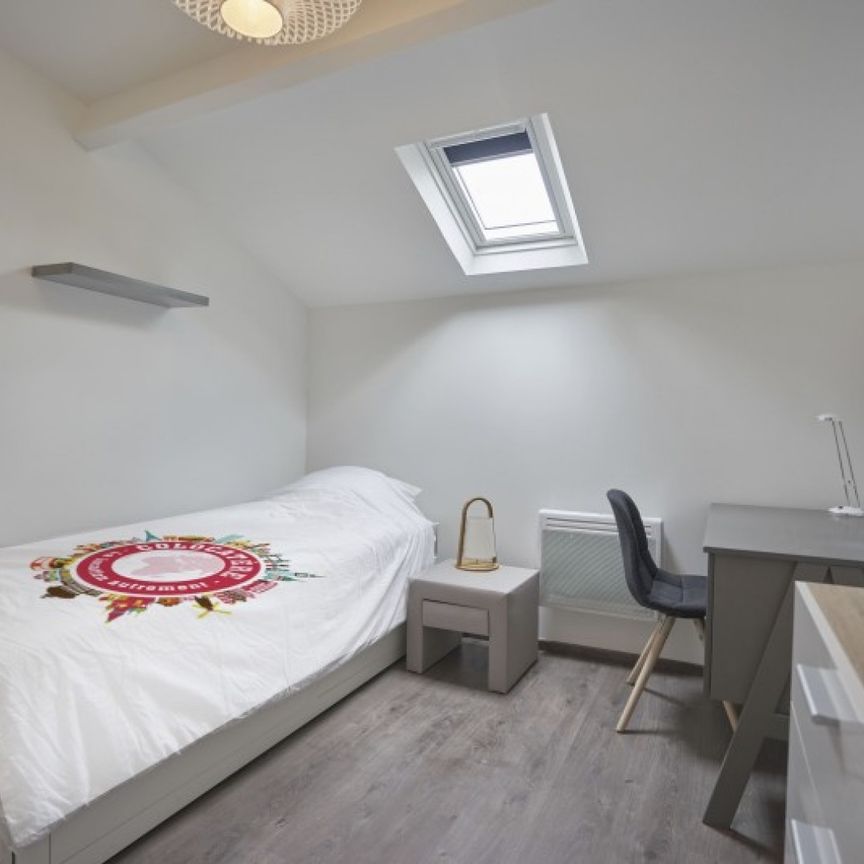 BARBATRE Roommate 5 Bedrooms at Reims - Photo 2