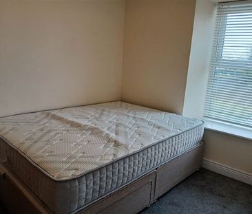 8 St. Kieran`s Tce, Coosan Road, Athlone, County Westmeath, N37 V046 - Photo 5