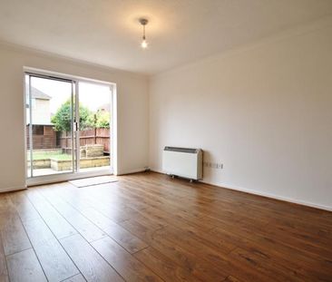 Old School Place, Woking, Surrey, GU22 9LY - Photo 3