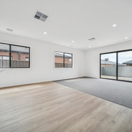 23 Whitelock Drive - Photo 2