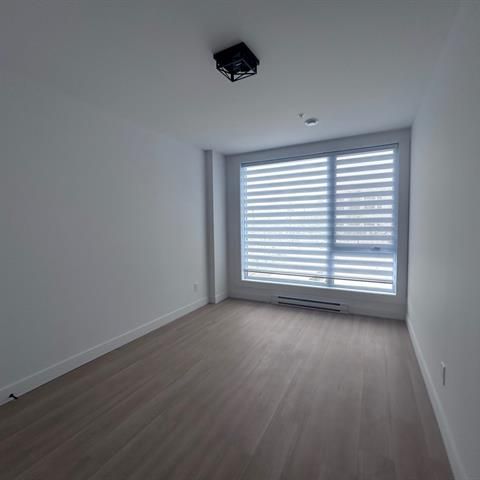 430 Boul. du Bord de l'Eau - Photo 1