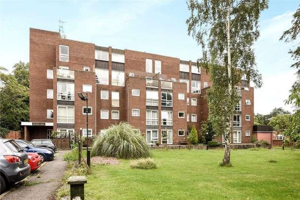 Belgravia Court, Bath Road, Reading, Berkshire, RG30 - Photo 1