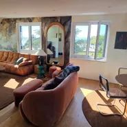 Traumhafte Dachterrassenwohnung mit Fernsicht in Top-Lage mit Tiefgarage - Photo 2
