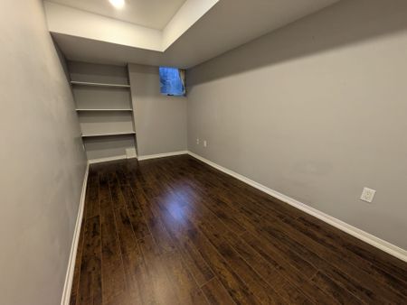 For Lease - 86 Asquith Avenue Unit# Main, Toronto, Ontario - Photo 4