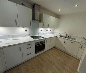 Priory Court, Romford, RM7 - Photo 5