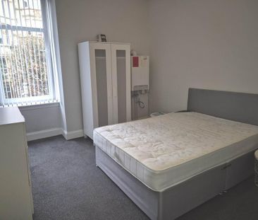 1 bedroom flat to rent - Photo 6