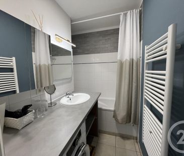 Location Appartement 3 pièces 76m² GRANVILLE 50400 - Photo 6