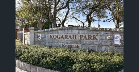 Stunning lifestyle apartment with district vistas, welcome to ‘No. 77 Edward’. - Photo 3