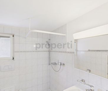 Modern 2.5-room apartment with basement room in Nunningen - Photo 4