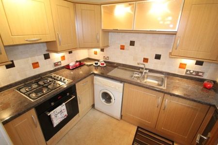 Auldhouse Court, Eastwood, G43 1BL - Photo 4