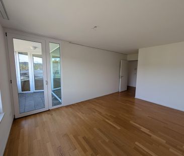 Grosszügige und helle 3.5-Zimmer Wohnung - Foto 1