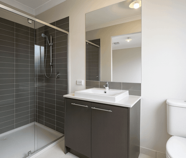 Rent Includes Bills! - Photo 5