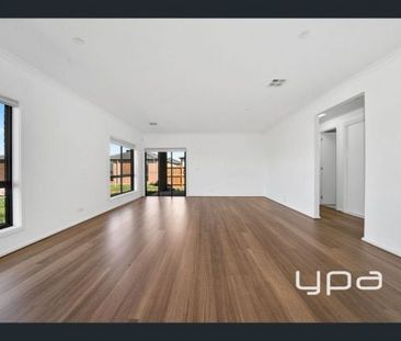 Modern Family Living in Brand-New Ridgewater Home !! - Photo 4