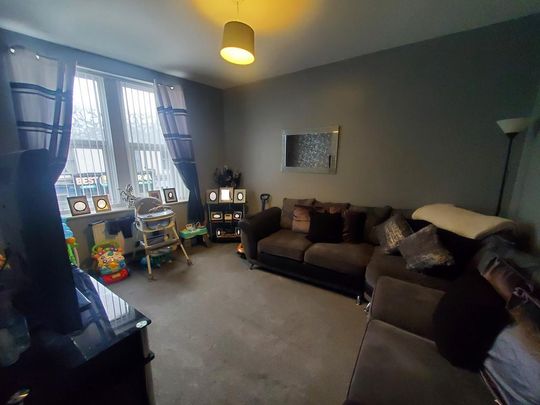 3 bedroom maisonette to rent - Photo 1