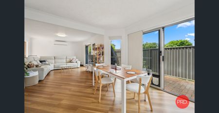 SHORT WALK TO LOCAL BEACH AND SHOPS - Photo 2