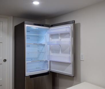 For Lease - 1633 Sunnycove Drive, Mississauga, Ontario - Photo 3