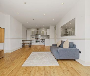 1 bedroom flat to rent - Photo 2