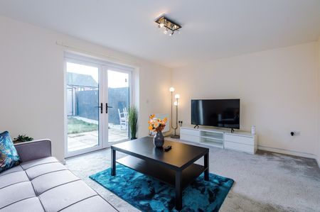 3 Bed Detached House, Beastow Road, M12 - Photo 5