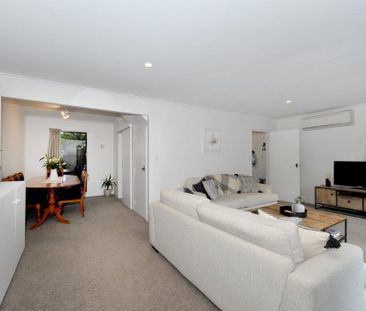 2 Bed Townhouse in Merivale - Photo 3