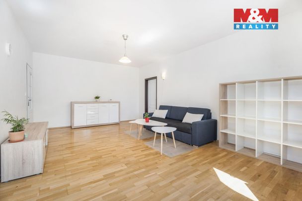 Pronájem bytu 2+1 67 m², Jizerská 914, Kosmonosy - Photo 1