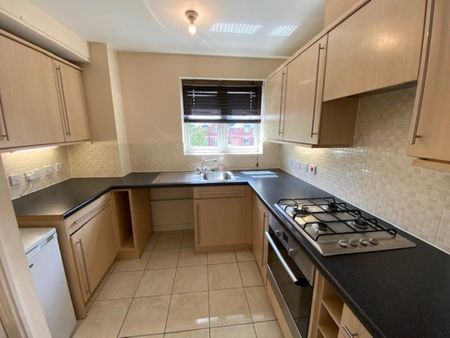 2 bedroom apartment to rent - Photo 4