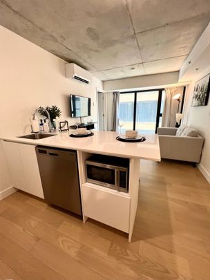 1 Av. Viger O., Montréal - Photo 1