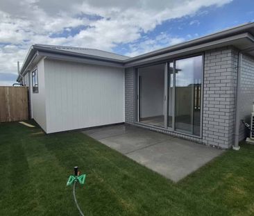 38a Derbridge Street - Photo 2