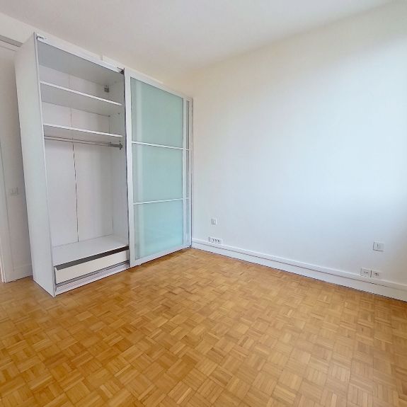 Appartement Courbevoie Bécon 2/3 pièces de 54 m² - Photo 1