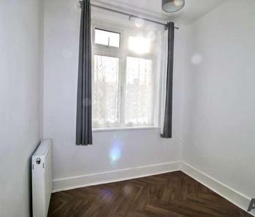 Cromer Road, Hornchurch, RM11 - Photo 6