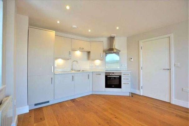 Cedar House, Cedar Lane, Camberley, GU16 - Photo 1